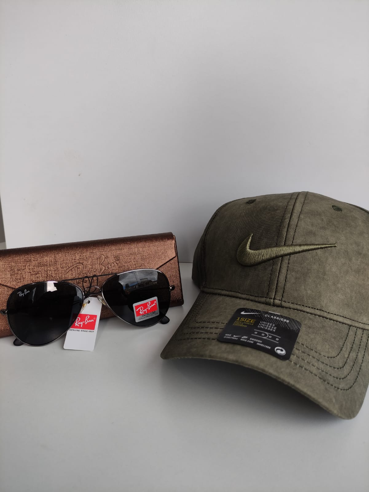 Miniatura 2 de KIT GORRA NIKE 1.1 + GAFAS RAYBAN ESTUCH